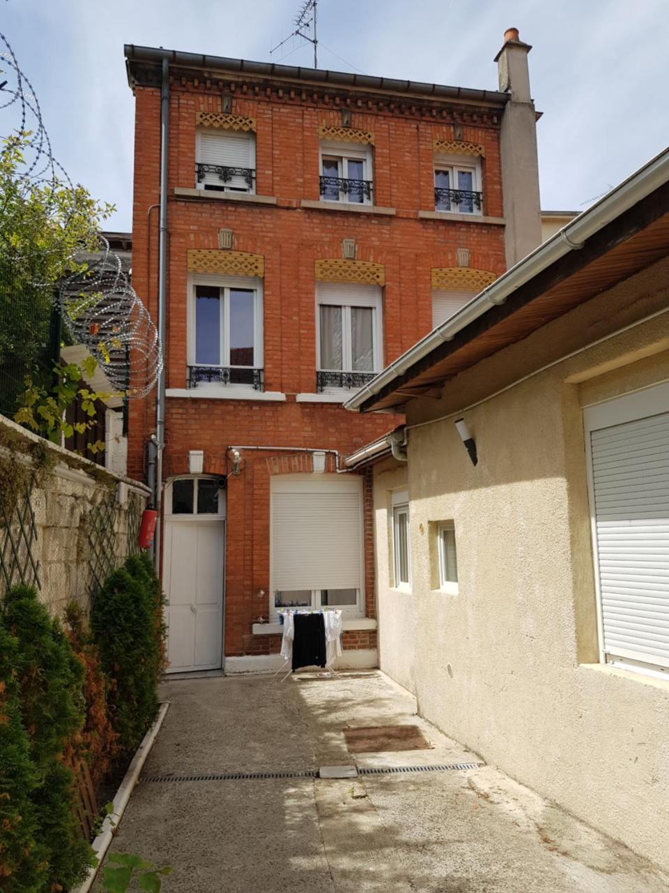 Studio Champagne Châlons-en-Champagne Exterior foto